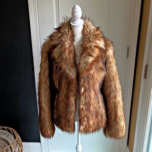 NWOT! EXQUISITE FAUX FUR JACKET SZ M